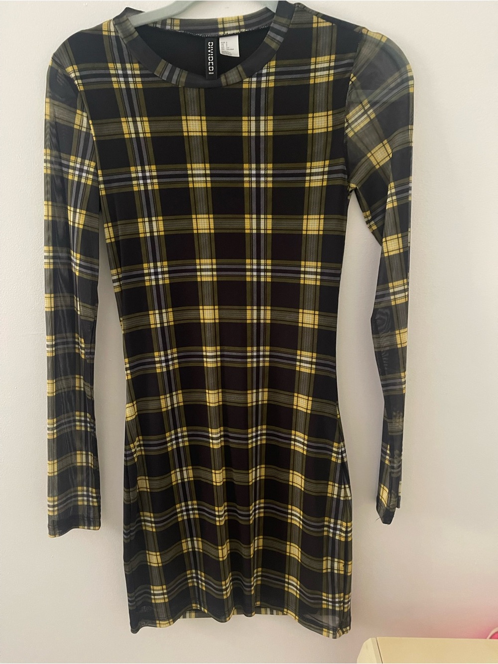 Black & Yellow Plaid Long Sleeve Dress